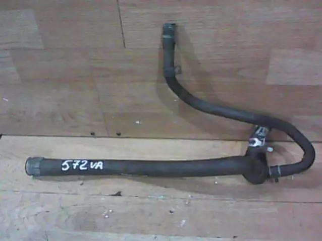 Патрубок к Citroen Berlingo 2000