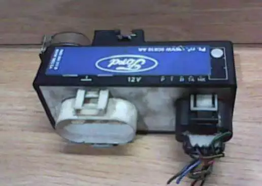 Реле вентилятора к Ford Galaxy 2000