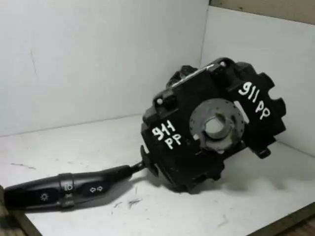 Переключатель поворотов к Hyundai H-1 2005
