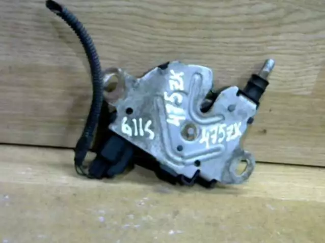 Замок капота к Ford C-MAX 2006