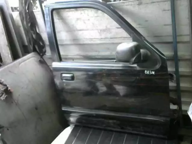 Дверь передняя правая к Ford Explorer 1999