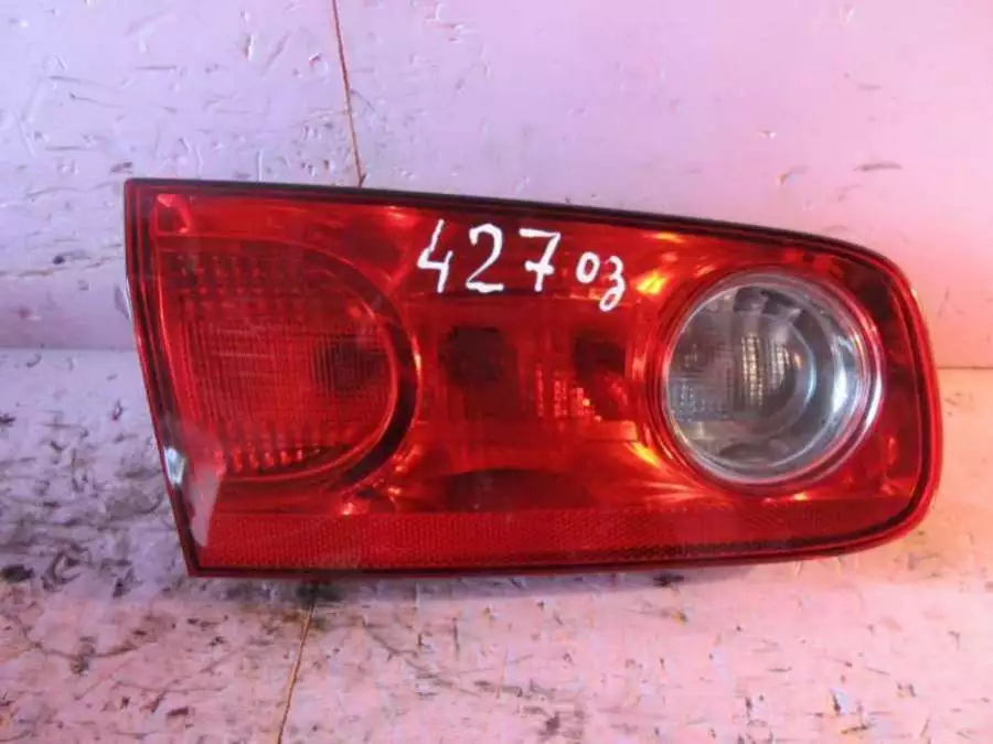 Фонарь крышки багажника левый к Renault Laguna 2005