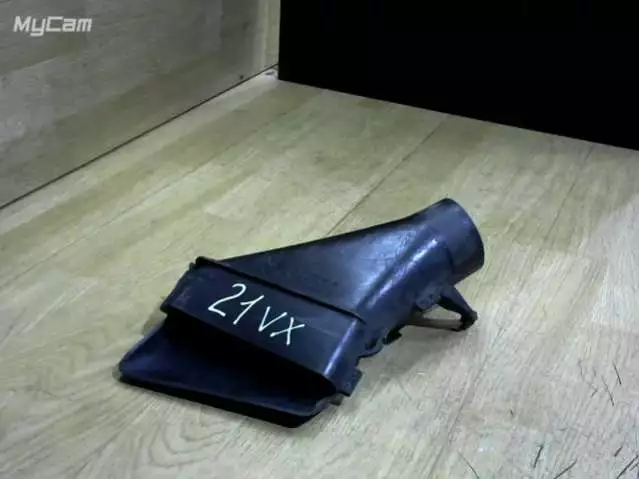 Воздуховод к Mercedes-Benz E-klasse 1990