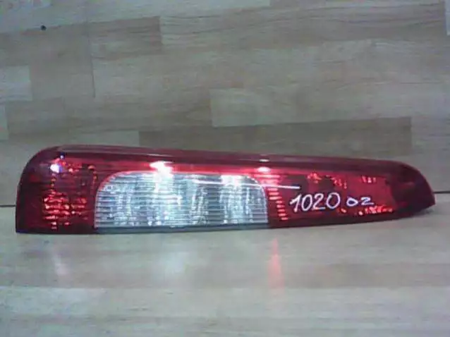Фонарь задний левый к Ford C-MAX 2006