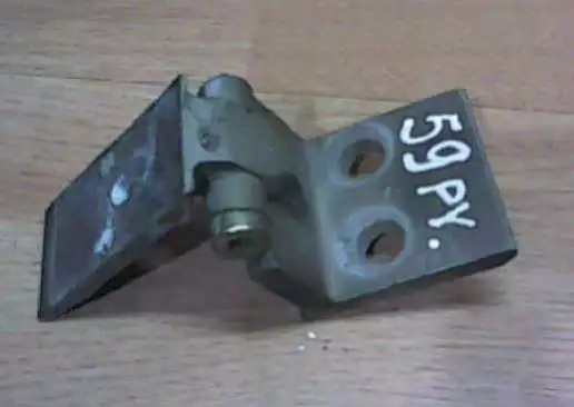 Петля двери к Peugeot 607 2004