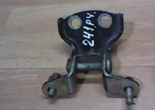 Петля двери к Daewoo Kalos 2005