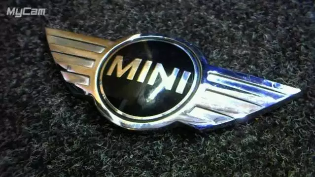 Эмблема к MINI Cooper 2005