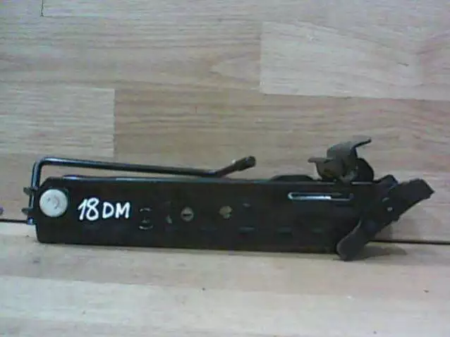 Домкрат к Ford Focus 2001