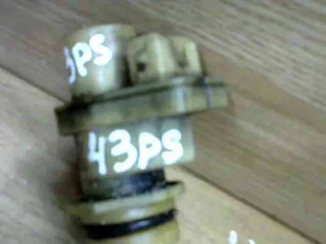 Датчик скорости к Peugeot 406 1997