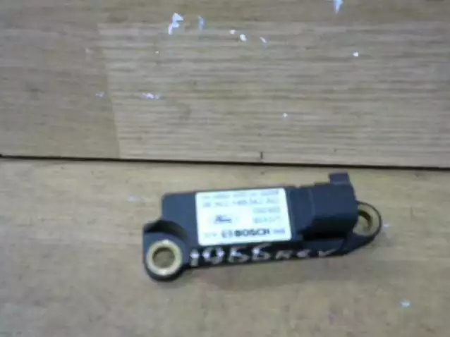 Датчик удара к Ford Focus 2000