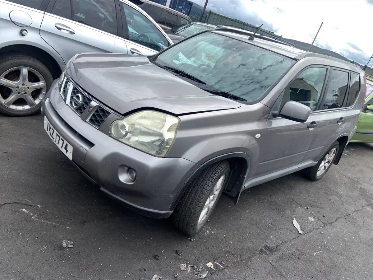Замок двери к Nissan X-Trail 2008