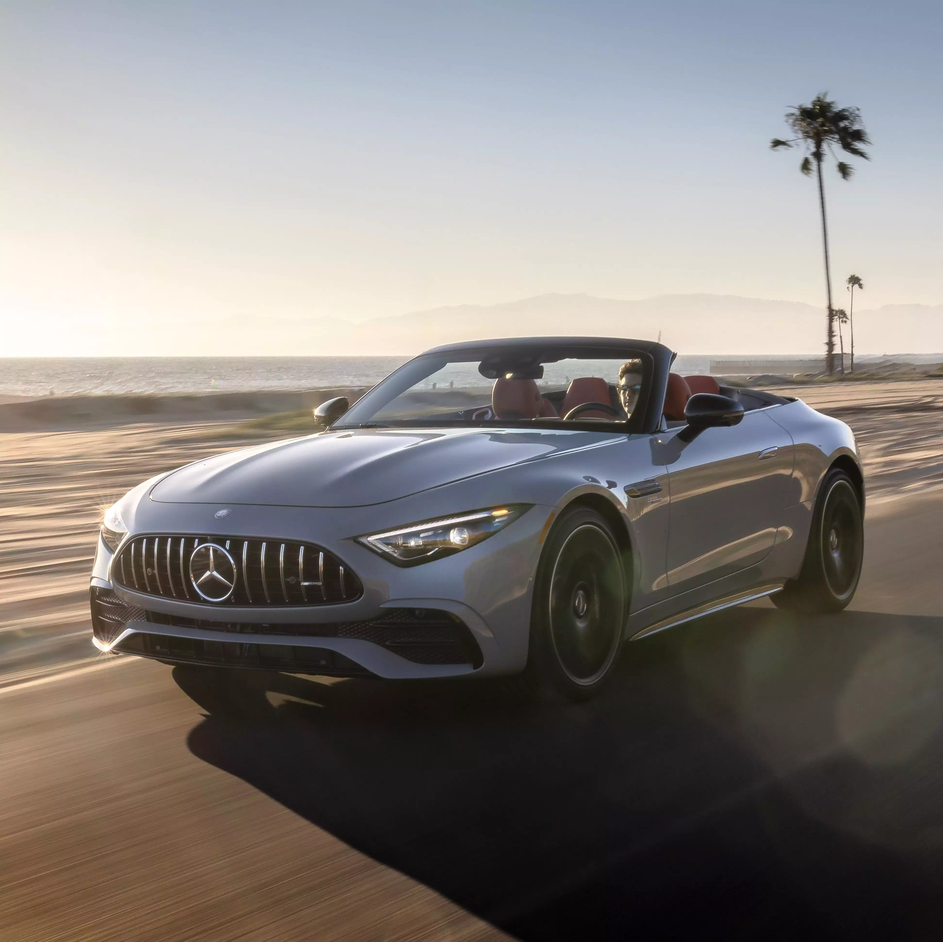 Новый Mercedes-AMG SL 43: изящество и экономия