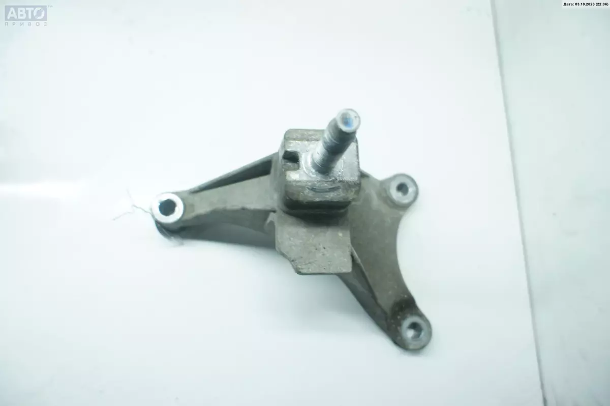 Кронштейн КПП к Ford Transit Connect 2008