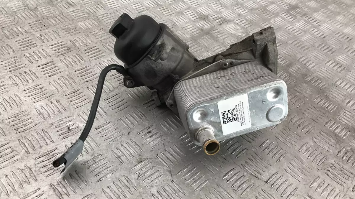 Корпус блока, элемента к BMW 3 series 2003