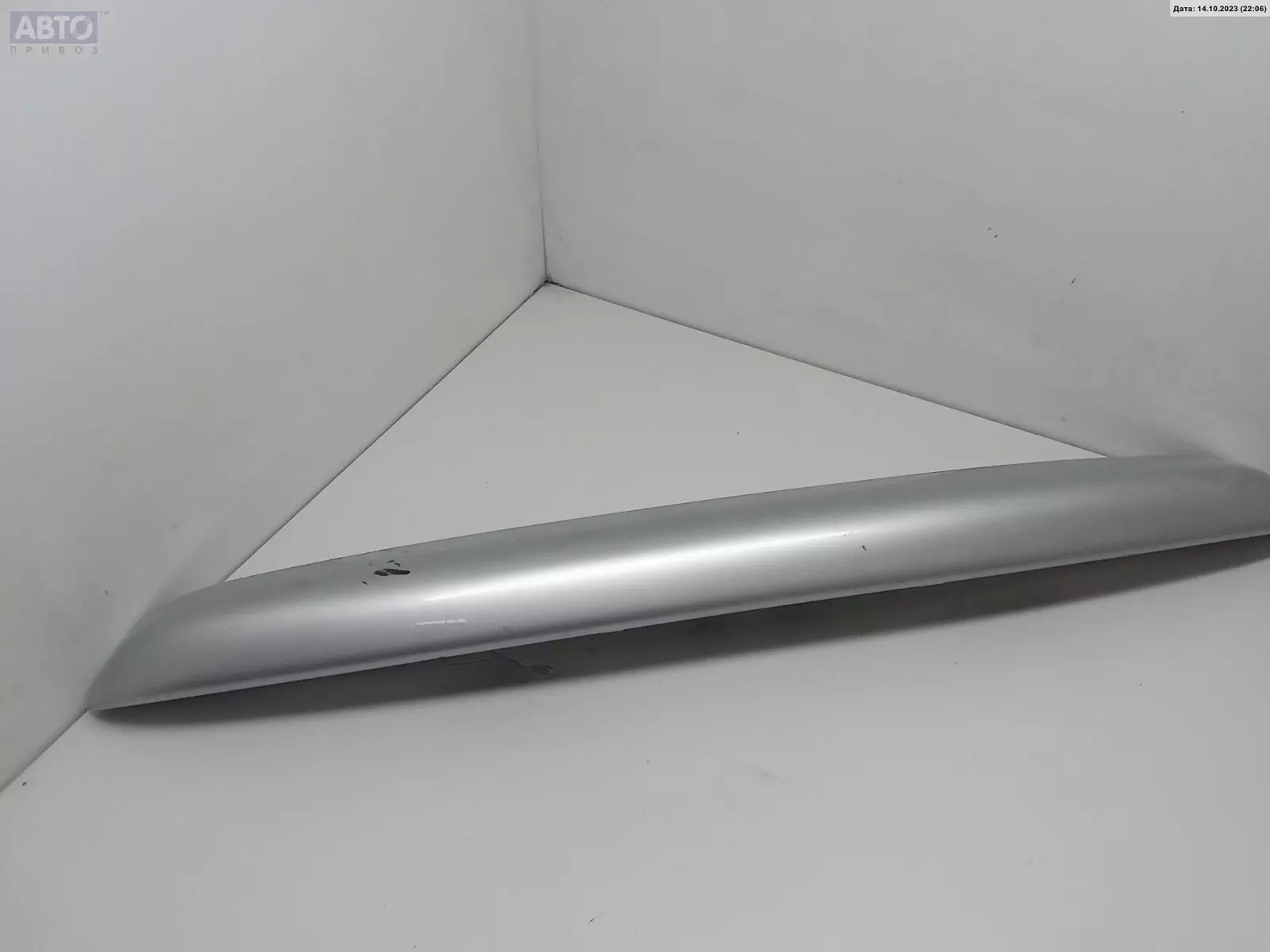 Накладка подсветки номера к Citroen C3 2003