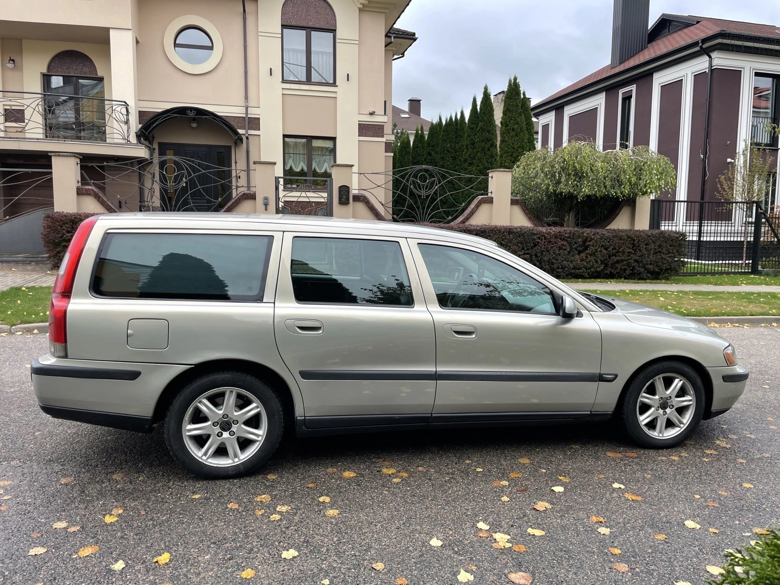 Купить Volvo V70 II бу, цены на продажу авто с пробегом