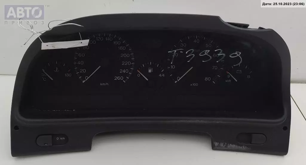 Щиток приборов (приборная панель) к Lancia Kappa 1995
