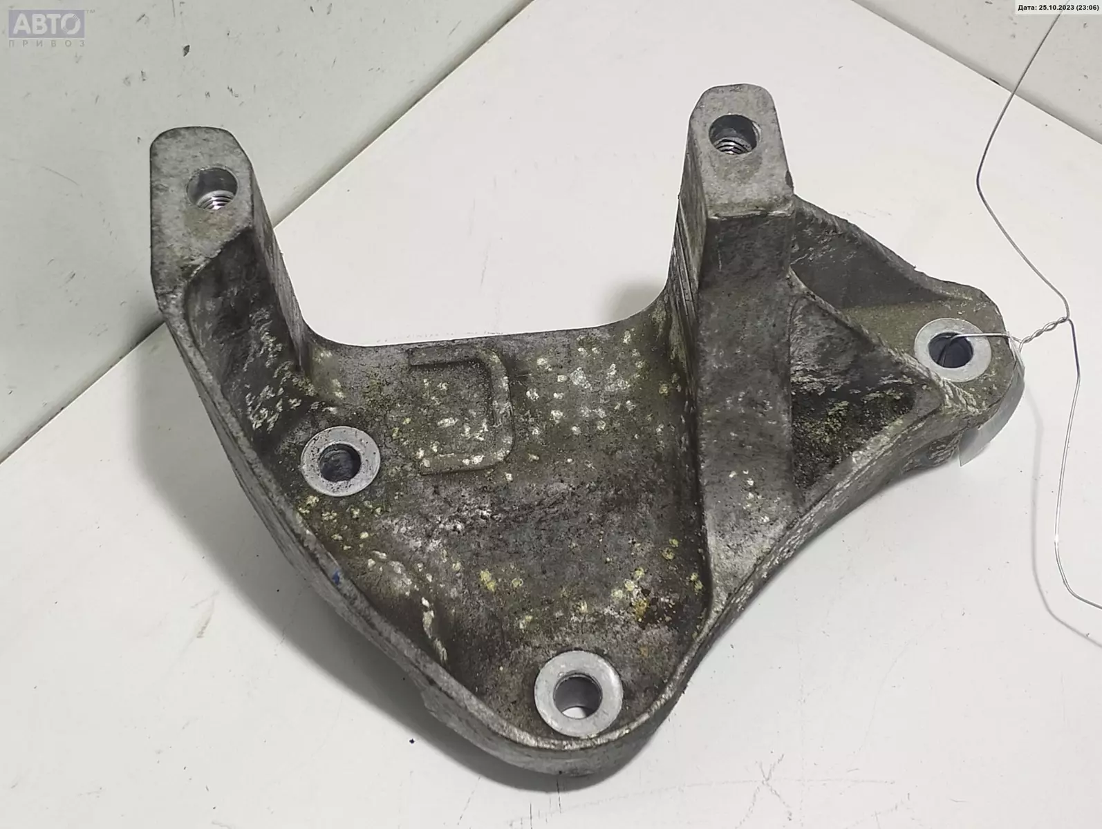 Кронштейн КПП к Citroen C5 2006