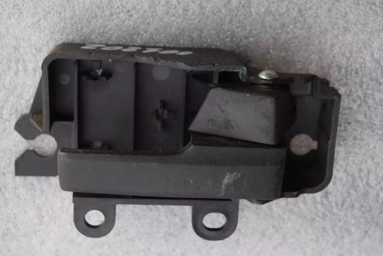 Ручка внутренняя передняя правая к Ford C-MAX 2003