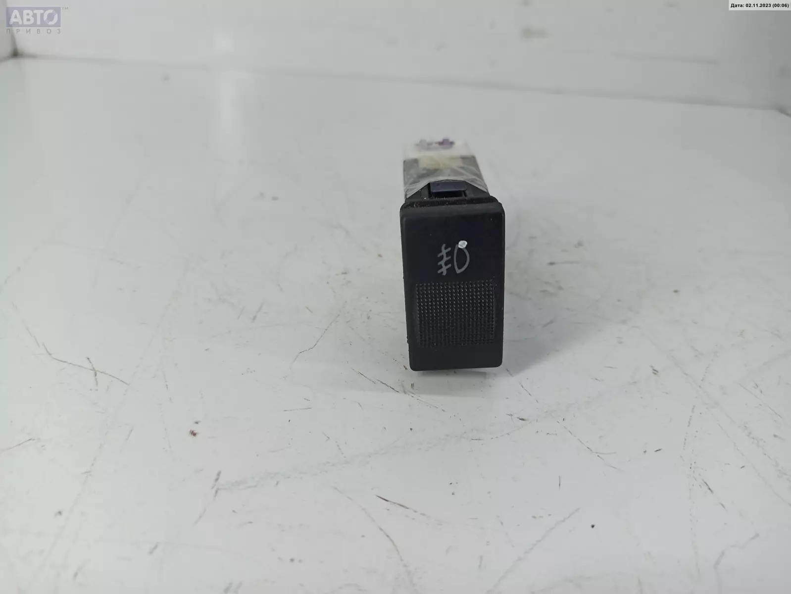 Кнопка противотуманных фар к Audi A4 1997