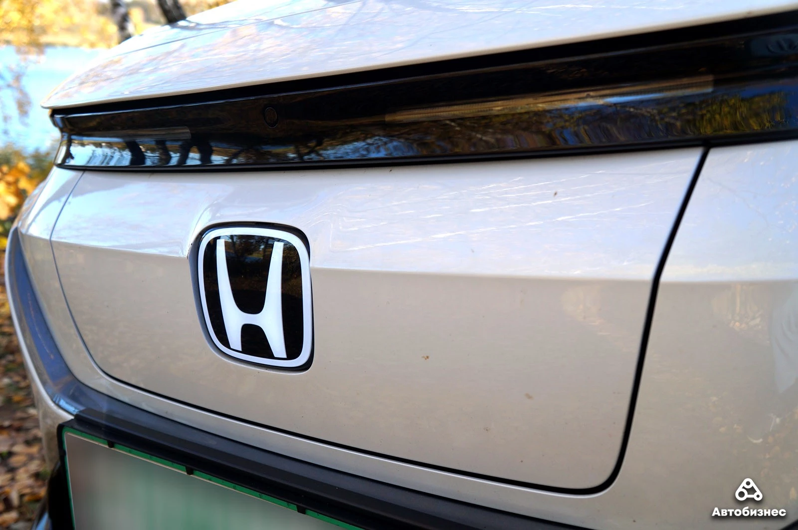 Крышка зарядных портов Honda e:NS1