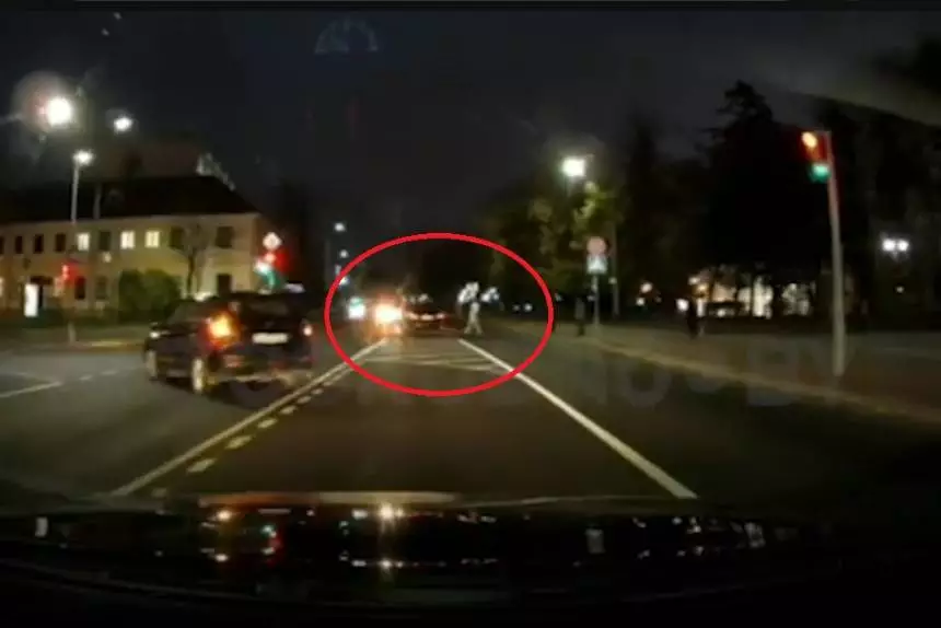 В Гродно таксист создал опасную ситуацию пешеходу – ГАИ нашла нарушителя