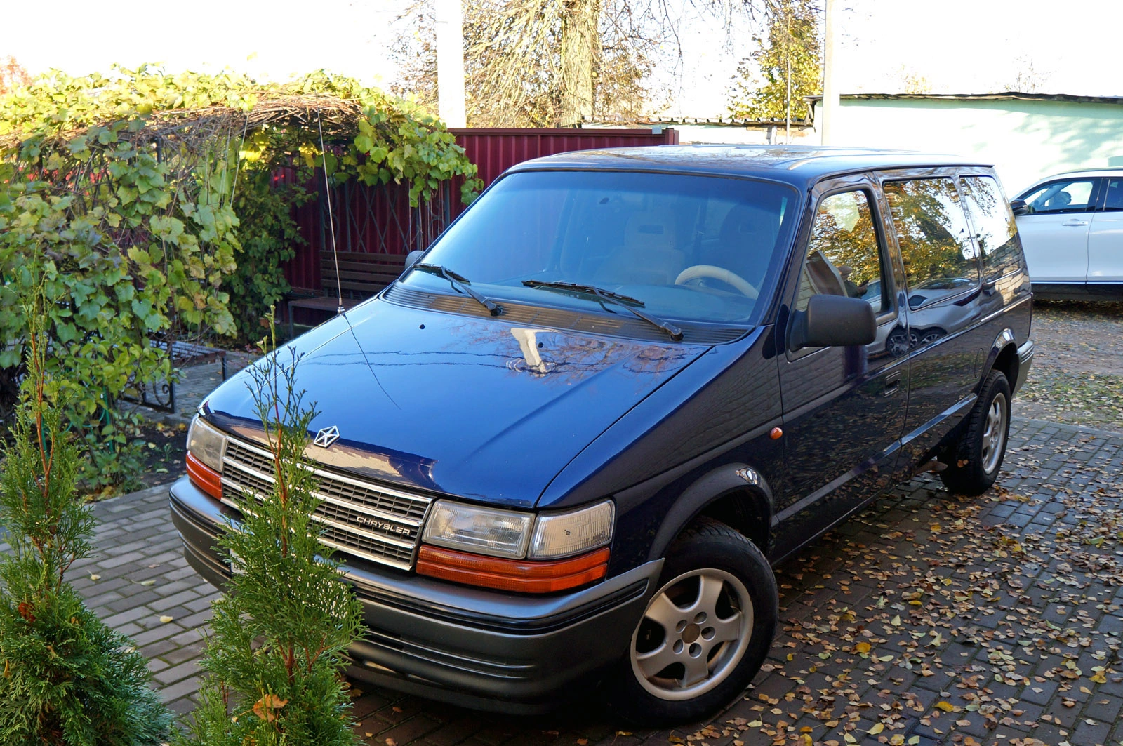 Chrysler Voyager с дизелем Peugeot: на все случаи жизни и на всякий случай