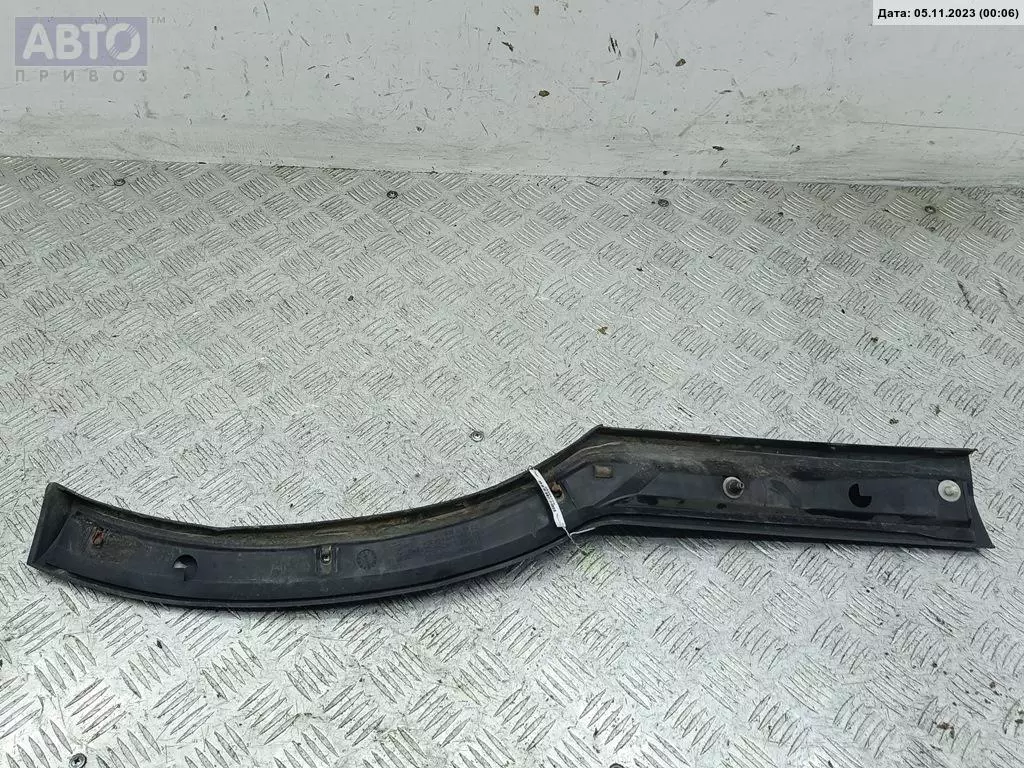 Молдинг крыла к Opel Zafira 2001