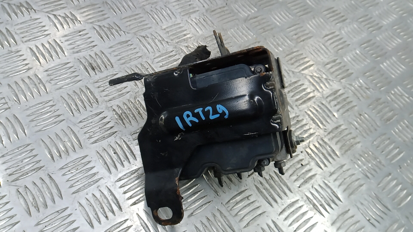 Блок ABS к Peugeot 308 2014