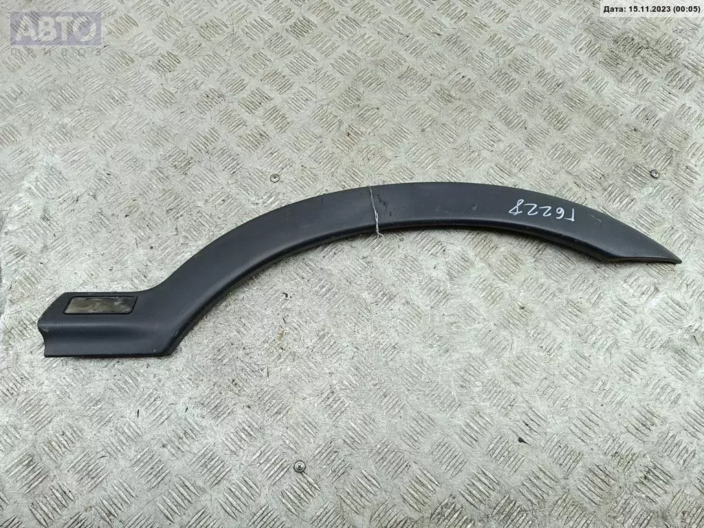 Молдинг крыла к Opel Zafira 2003
