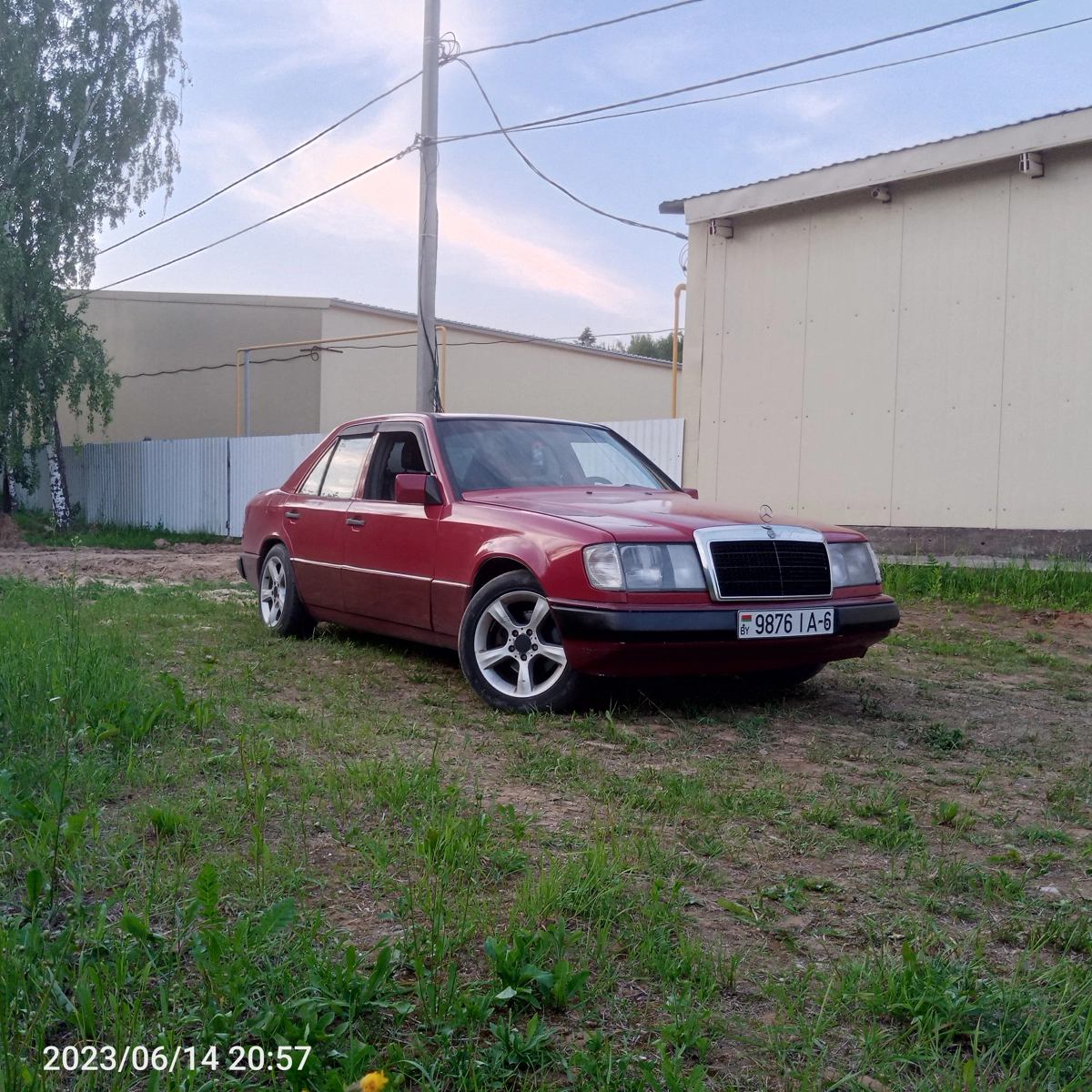 Купить Mercedes-Benz W124 I бу, цены на продажу авто с пробегом