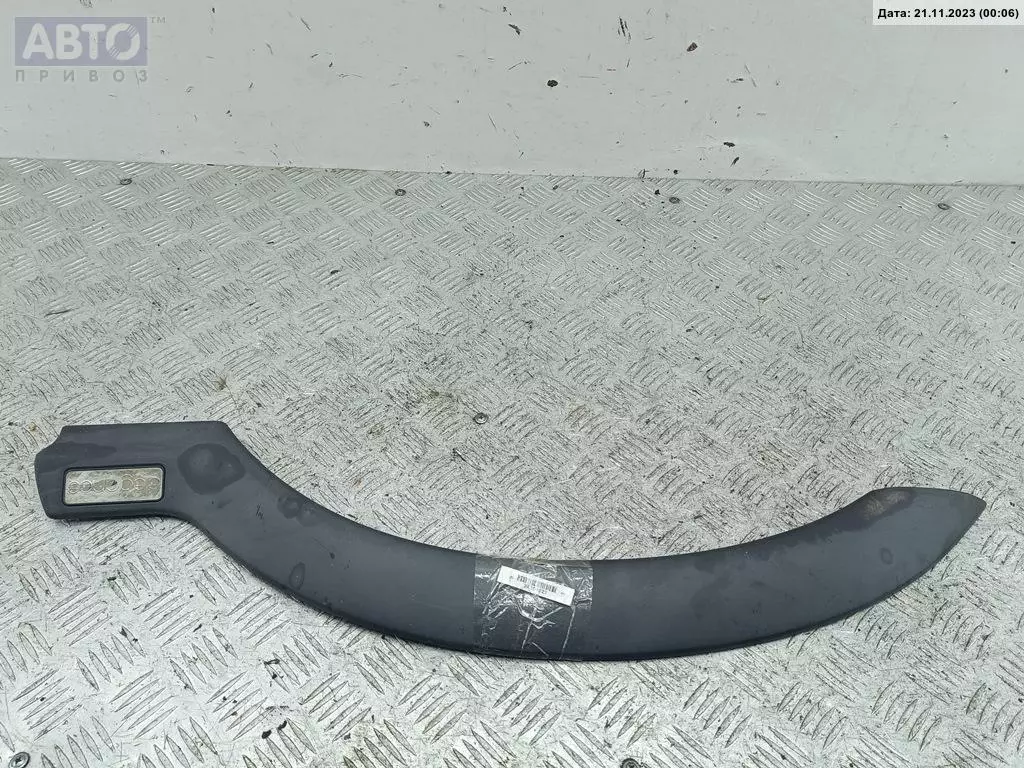 Молдинг крыла к Opel Zafira 2000