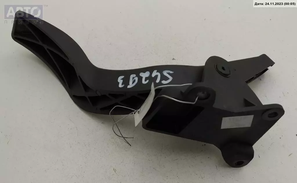 Педаль газа к Ford Focus 2002