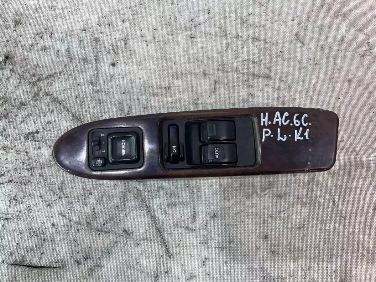 Блок управления стеклоподъемниками  к Honda Accord 1999