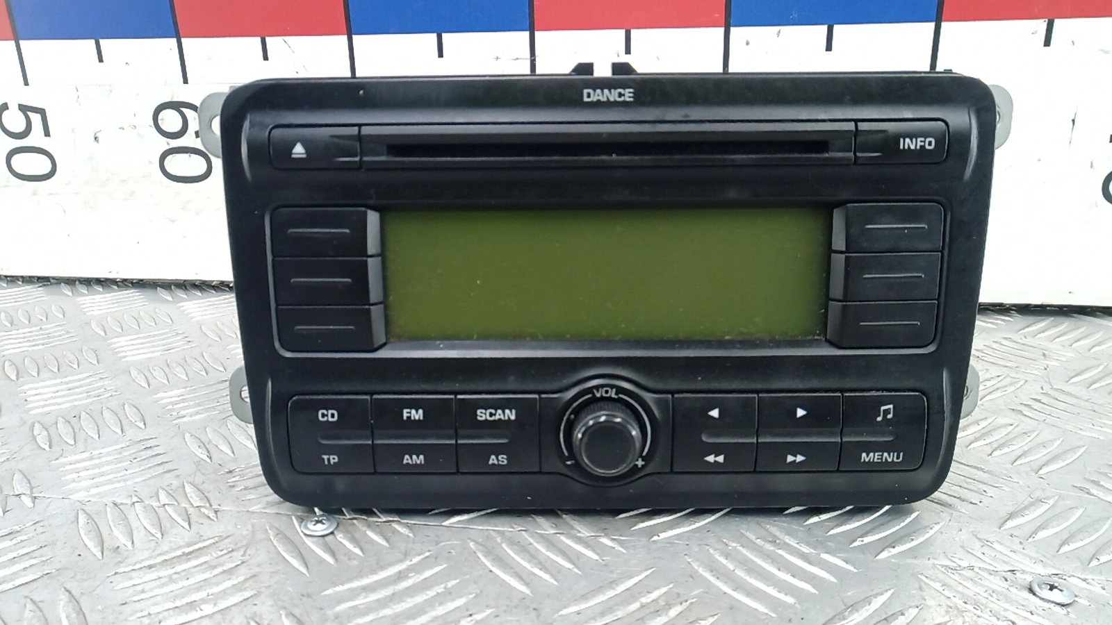 Магнитола к Skoda Superb 2010