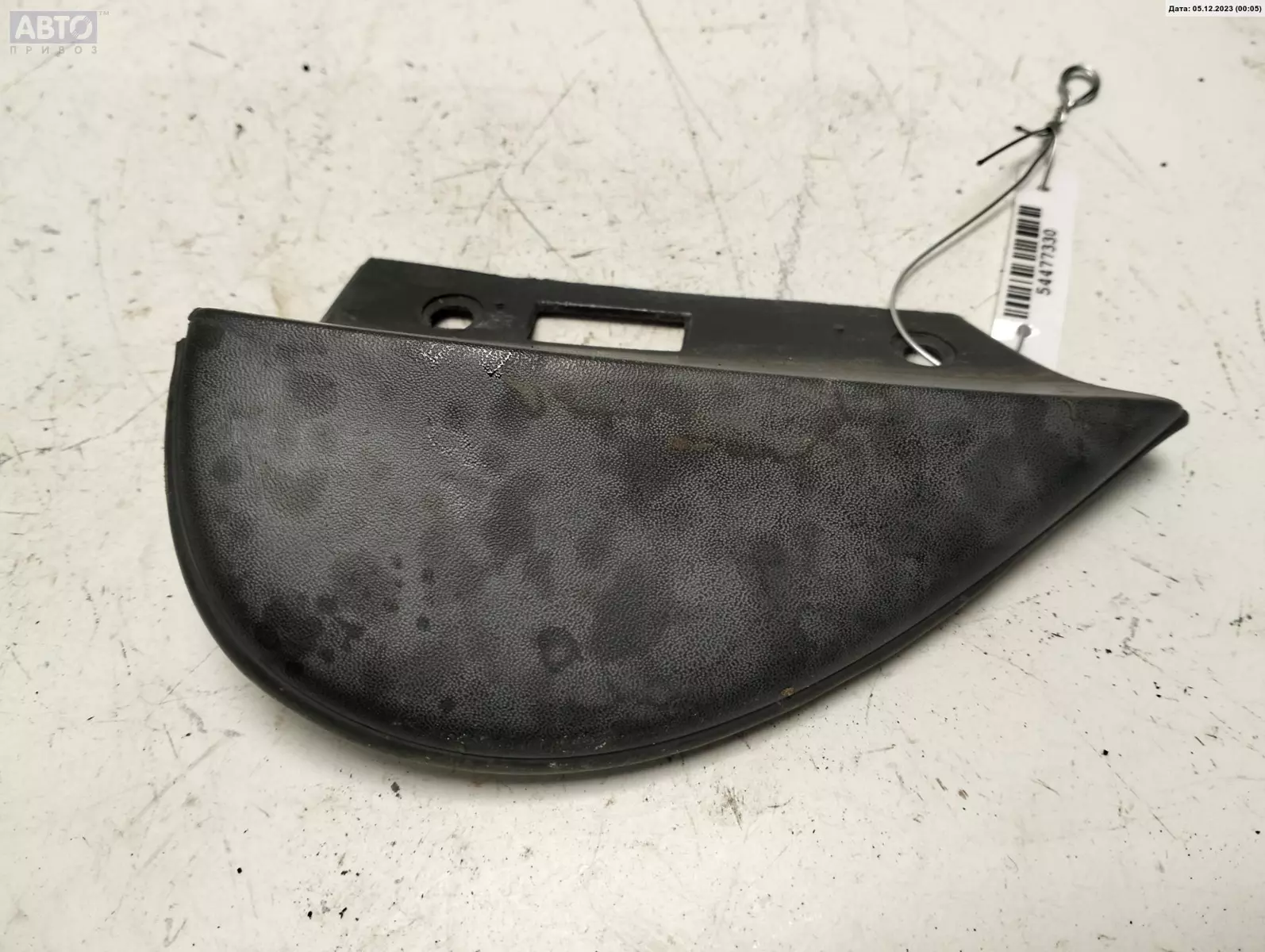 Молдинг крыла к Renault Scenic 2000