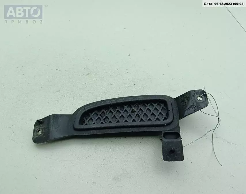 Решетка бампера к Ford B-MAX 2014