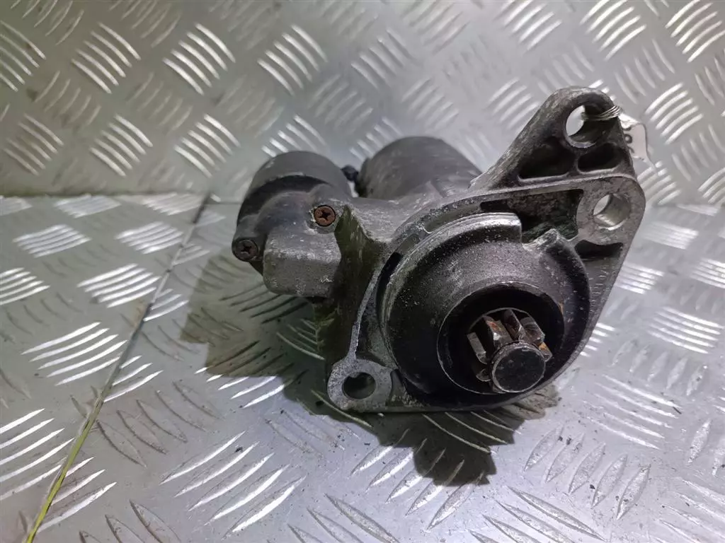 Стартер к Audi A3 2002