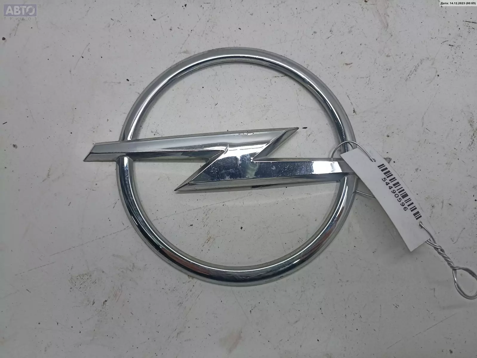 Эмблема к Opel Corsa 2007