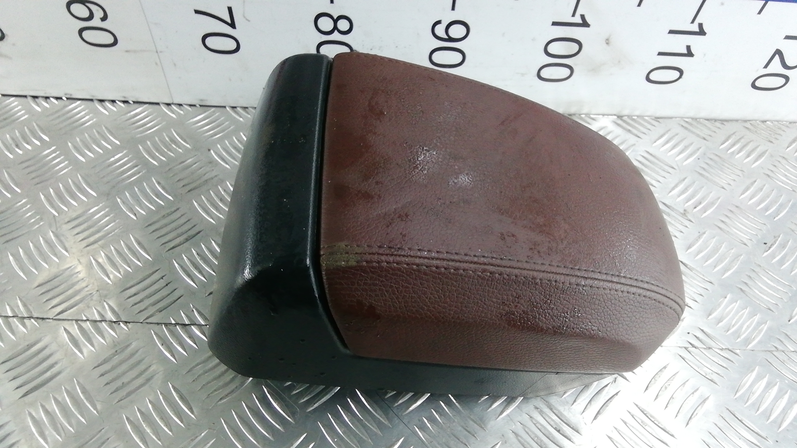 Подлокотник к Opel Antara 2008