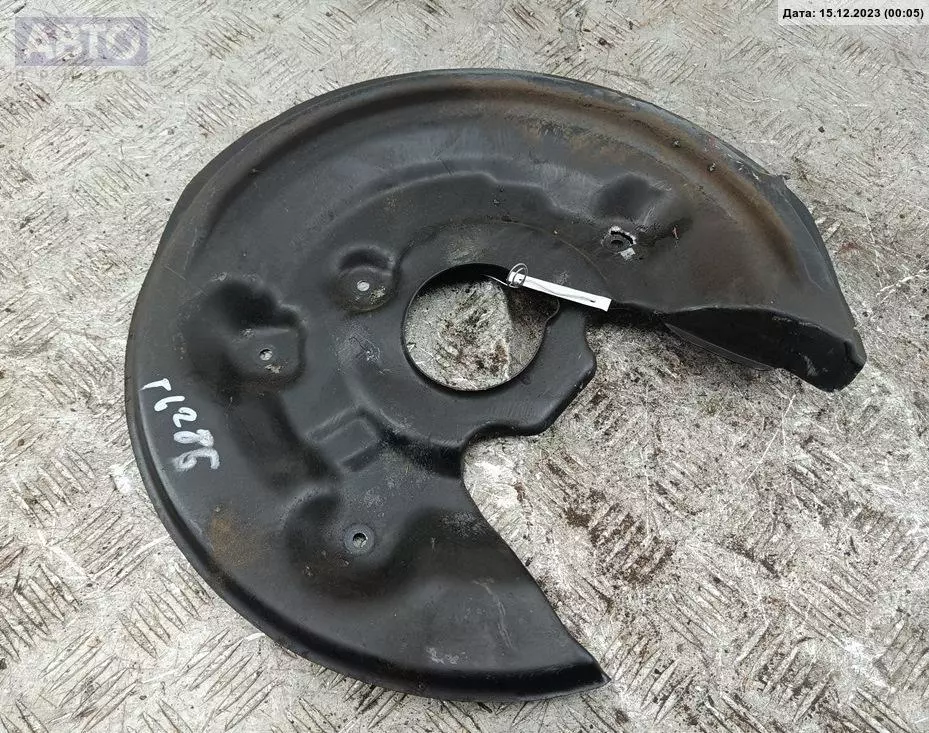 Кожух к Volkswagen Passat 2005