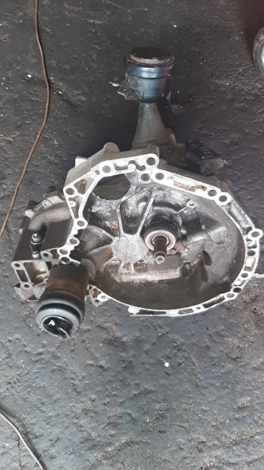 КПП механическая (МКПП) к Rover 45 2002