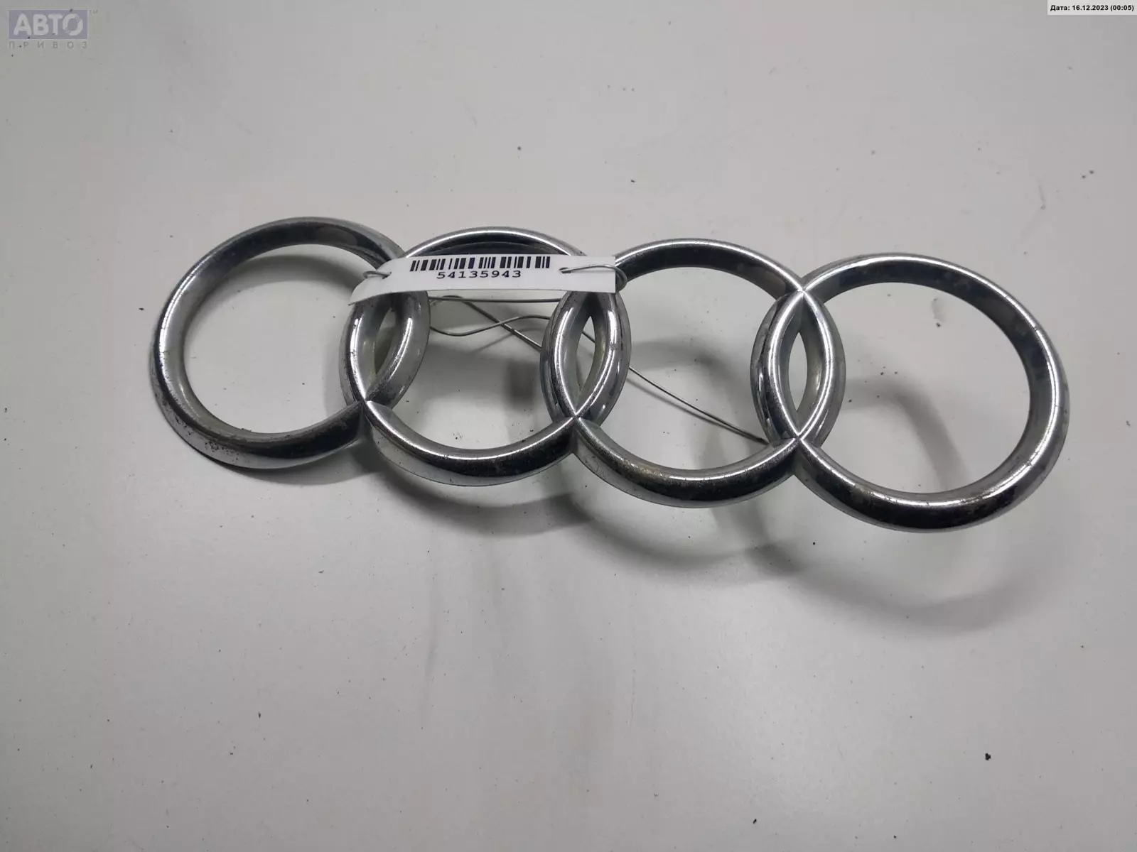 Эмблема к Audi A6 2003