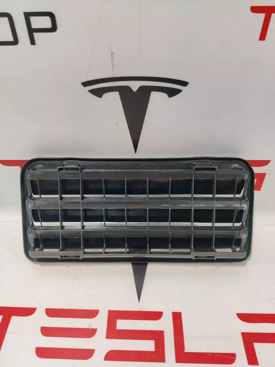 Клапан воздушный к Tesla Model 3 2021