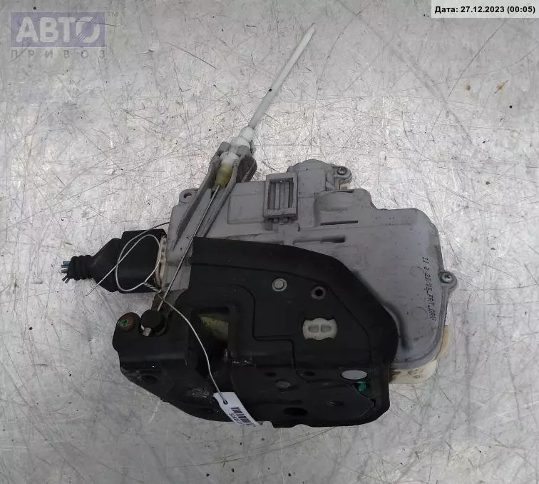 Замок двери к Audi A3 2005