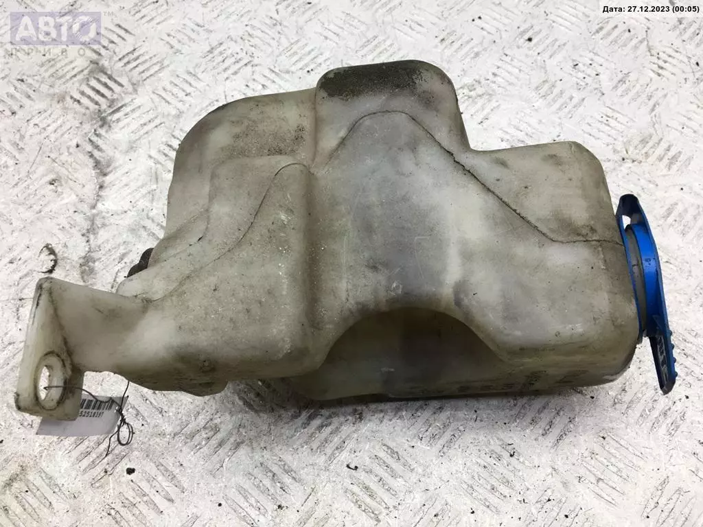 Бачок омывателя к Audi A3 1997