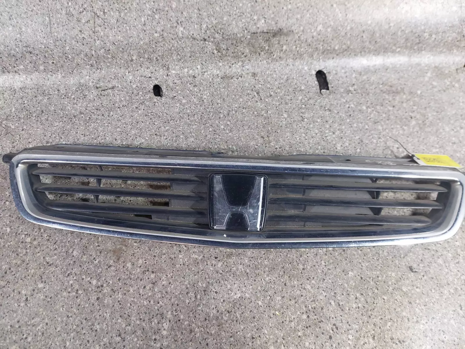 Решетка радиатора к Honda Civic 1997