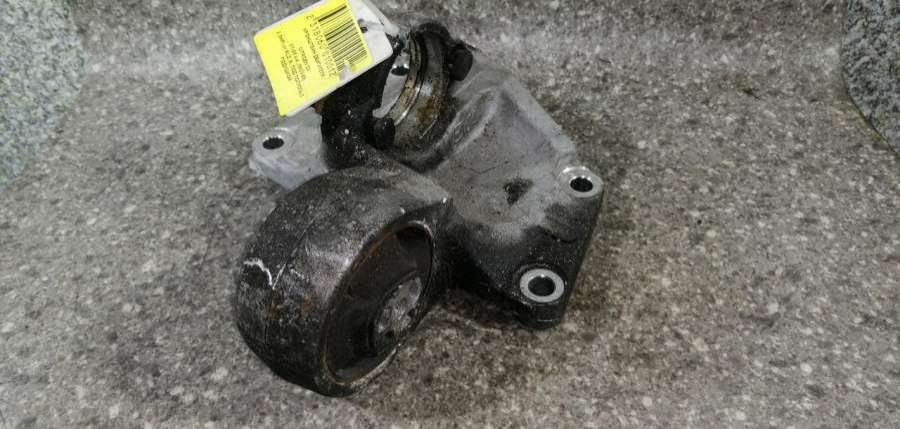 Кронштейн двигателя к Citroen C5 2003