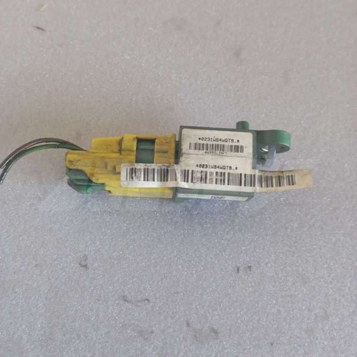 Датчик удара к Volkswagen Passat 2005