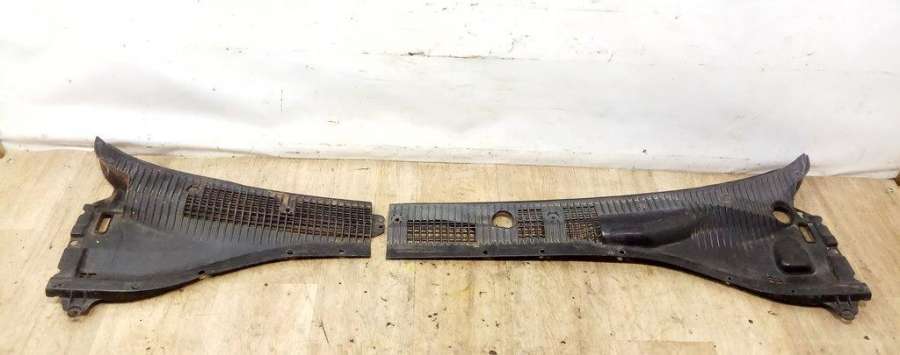 Дождевик к Toyota Carina E 1994